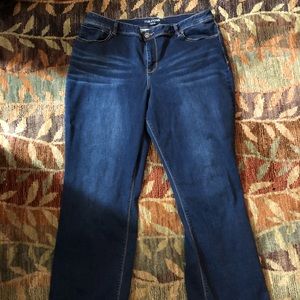 Maurice’s Curvy Jeans 22 Regular EUC
